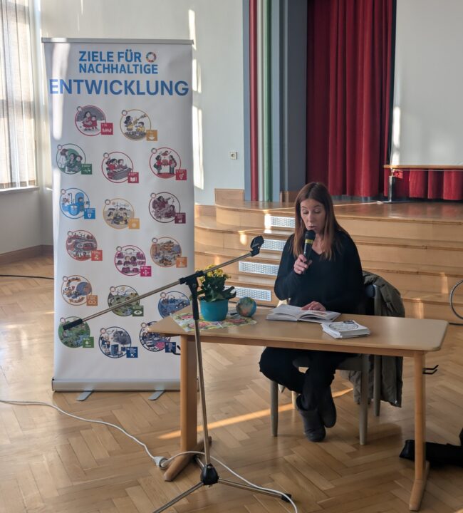 Autorenlesung-„Kleine-Helden-grosse-Ziele Grundschule-Roebel